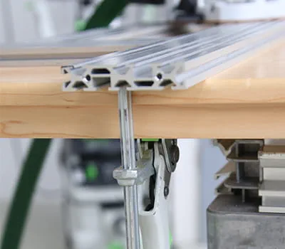 Posicionamiento de la plantilla de multifresado