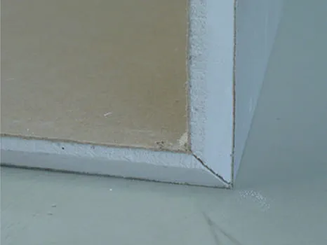 Pegar la placa de cartón yeso