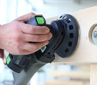 Montaje de la viga doble preparada con los orificios correspondientes