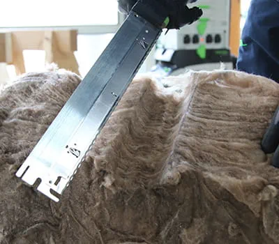 Material aislante cortado