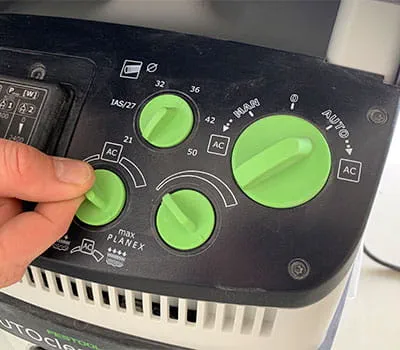 Realización de los ajustes en el aspirador