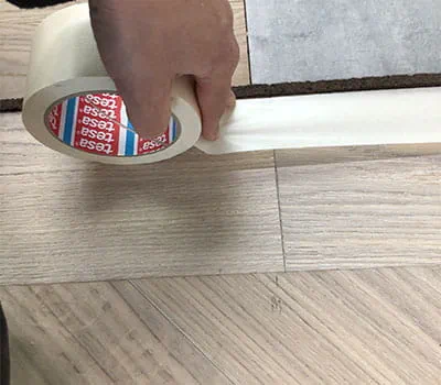 Aplicar cinta de carrocero