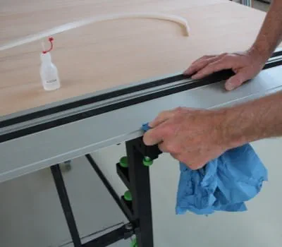 Sustituir la protección contra astillas