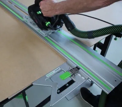 Cortar el panel trasero