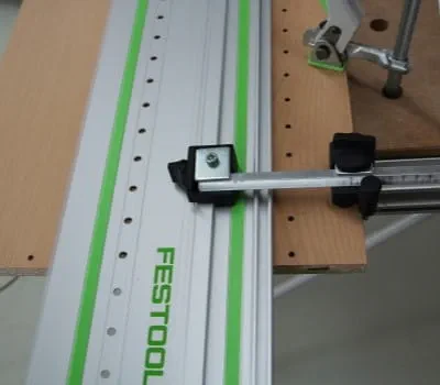 Crear las filas de agujeros traseras