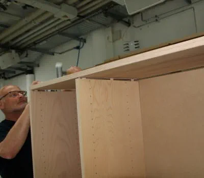 Montar el cuerpo del armario