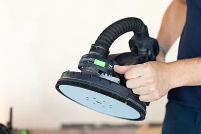 La lijadora de pared PLANEX LHS 225 de Festool