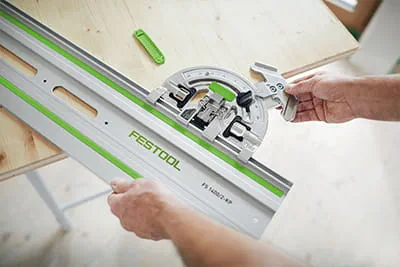 El nuevo riel de guía Festool FS 2.0 con tope angular