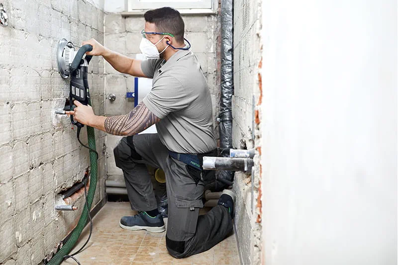 Atrás quedaron el sobrecalentamiento y las pausas forzadas: el motor EC-TEC sin escobillas destaca por su elevada vida útil y su máxima eficiencia en el trabajo.