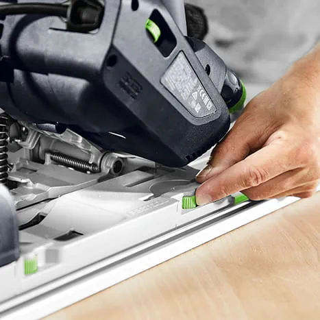 La nueva sierra de sable TSV 60 K de Festool en acción