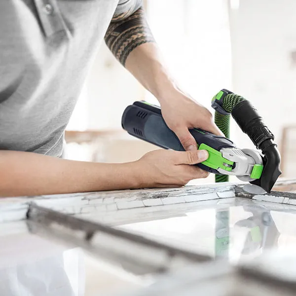 La Vecturo OSC18 de Festool en acción